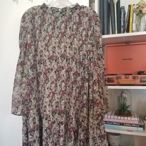 Zara floral chiffon swing pleated dress